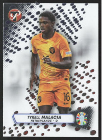 Tyrell Malacia, Kartička, 2024 Topps Pristine Road to UEFA EURO, BASE