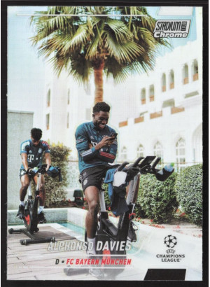 Alphonso Davies, Card, 2021-22 Topps Stadium Club Chrome UEFA Champions League, Refractor